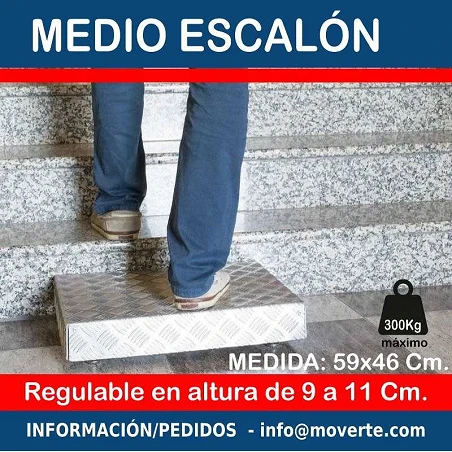 Medio escalón regulable en altura. 59 cm (ancho) x 46 cm (profundo)