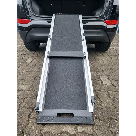 Rampa telescópica para mascotas grandes