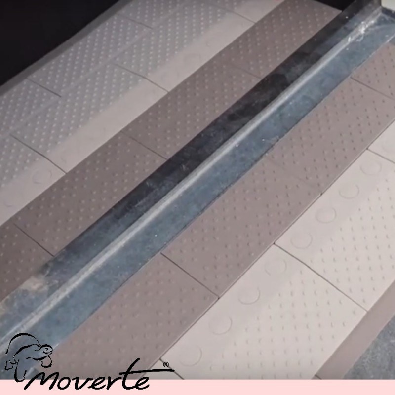 Rampa de umbral modular 2 capas 8x33 cm.Alto 4 cm.