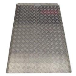 Rampa para bordillos y aceras: Largo 122 cm. Ancho 75 cm.