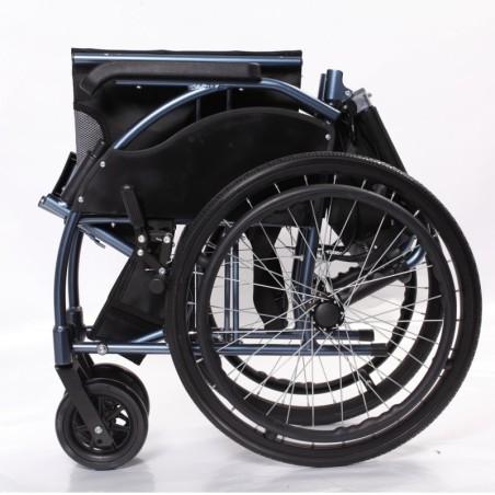 Silla de ruedas autopropulsable y con frenos en las manetas moverte.addisnetwork.es 