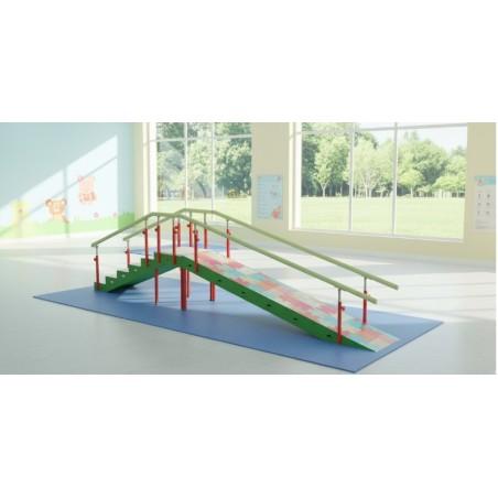 Escalera infantil con 6 escalones + rampa moverte.addisnetwork.es 