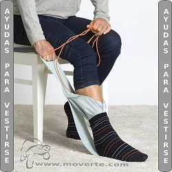 Pone medias Etac Largo Socky stocking aid long